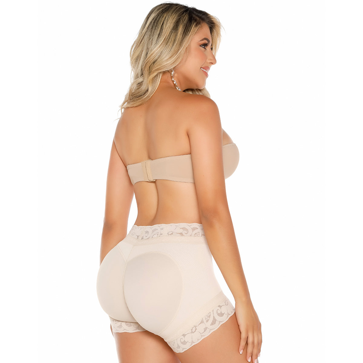 Panty REF.3020 Short Levanta Cola en Powernet